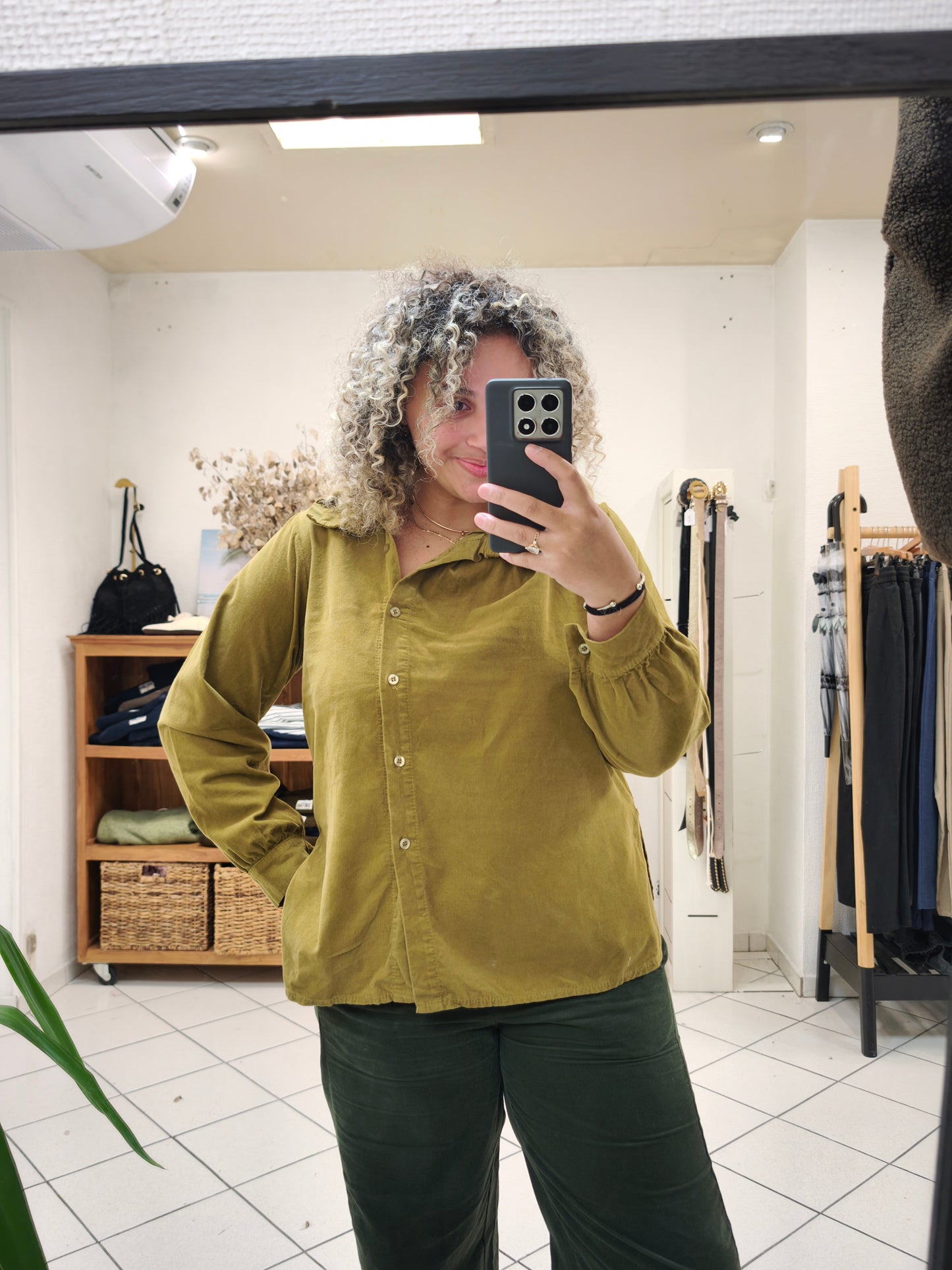 Chemise Noé Velours Moutarde - Johanna Paris